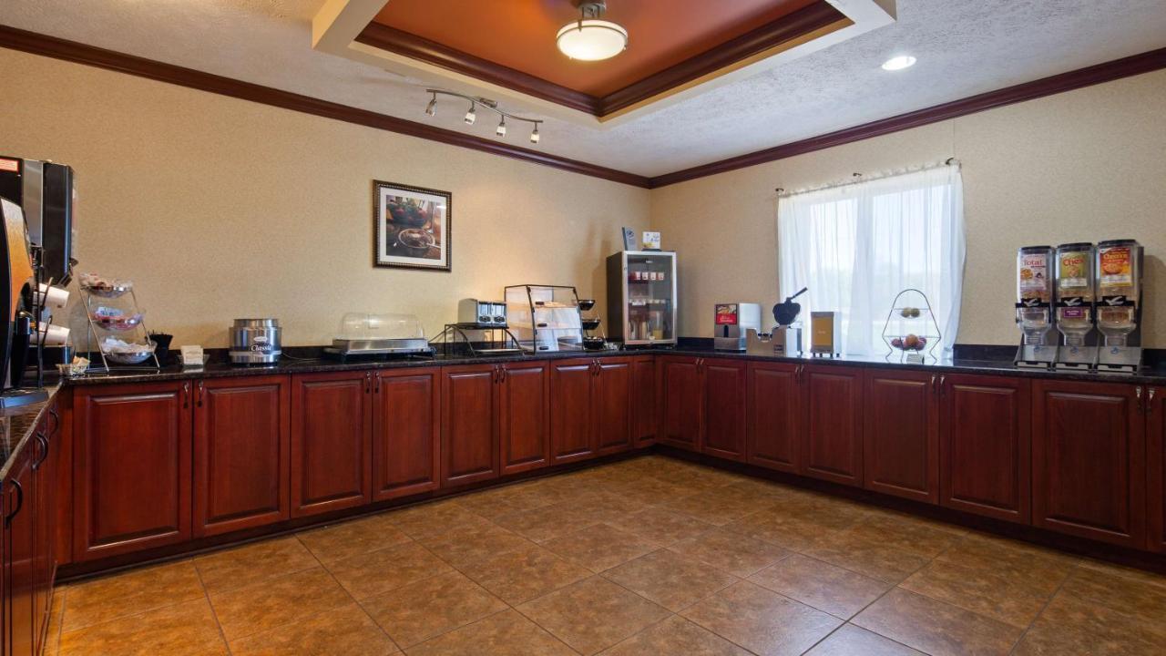 Hotel Lincoln Inn On Route 66 And Near I-55 Екстериор снимка