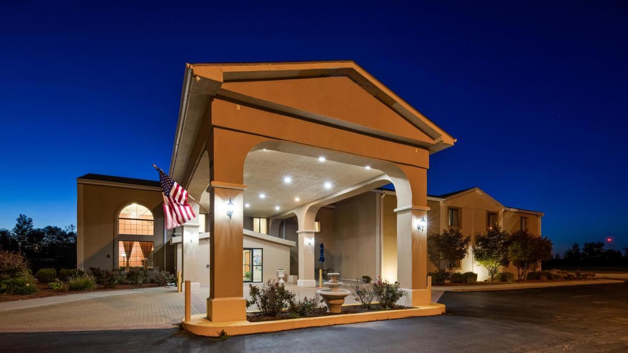 Hotel Lincoln Inn On Route 66 And Near I-55 Екстериор снимка